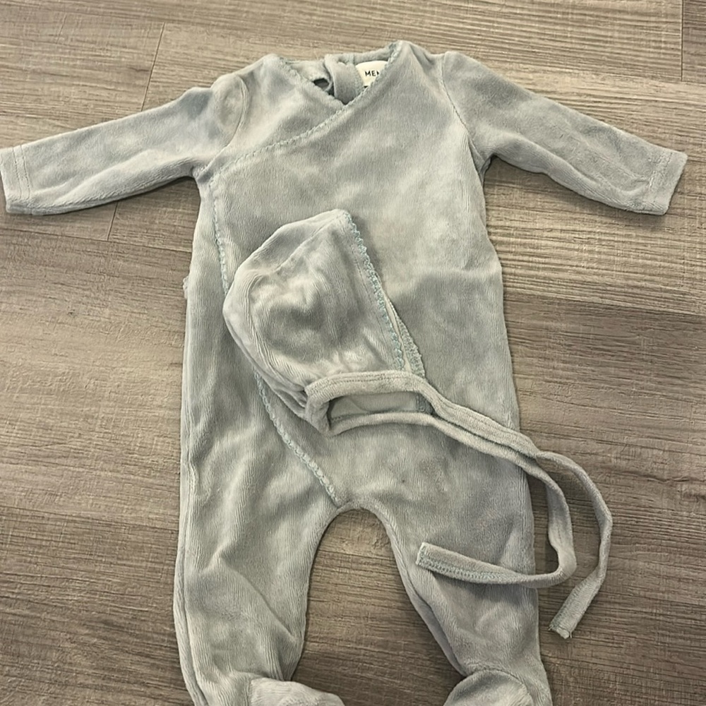 Mama knits gently used boys velour footie and bonnet 3months